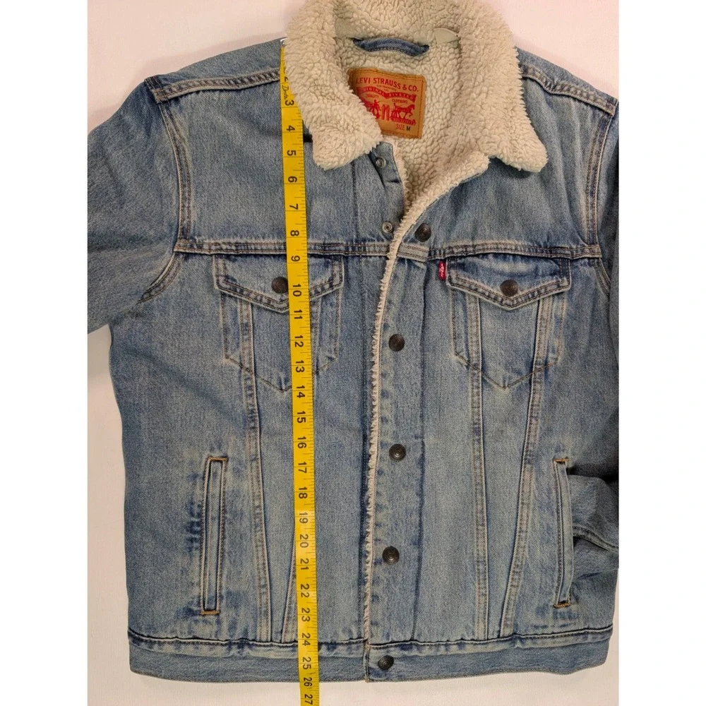 Levis levis mens